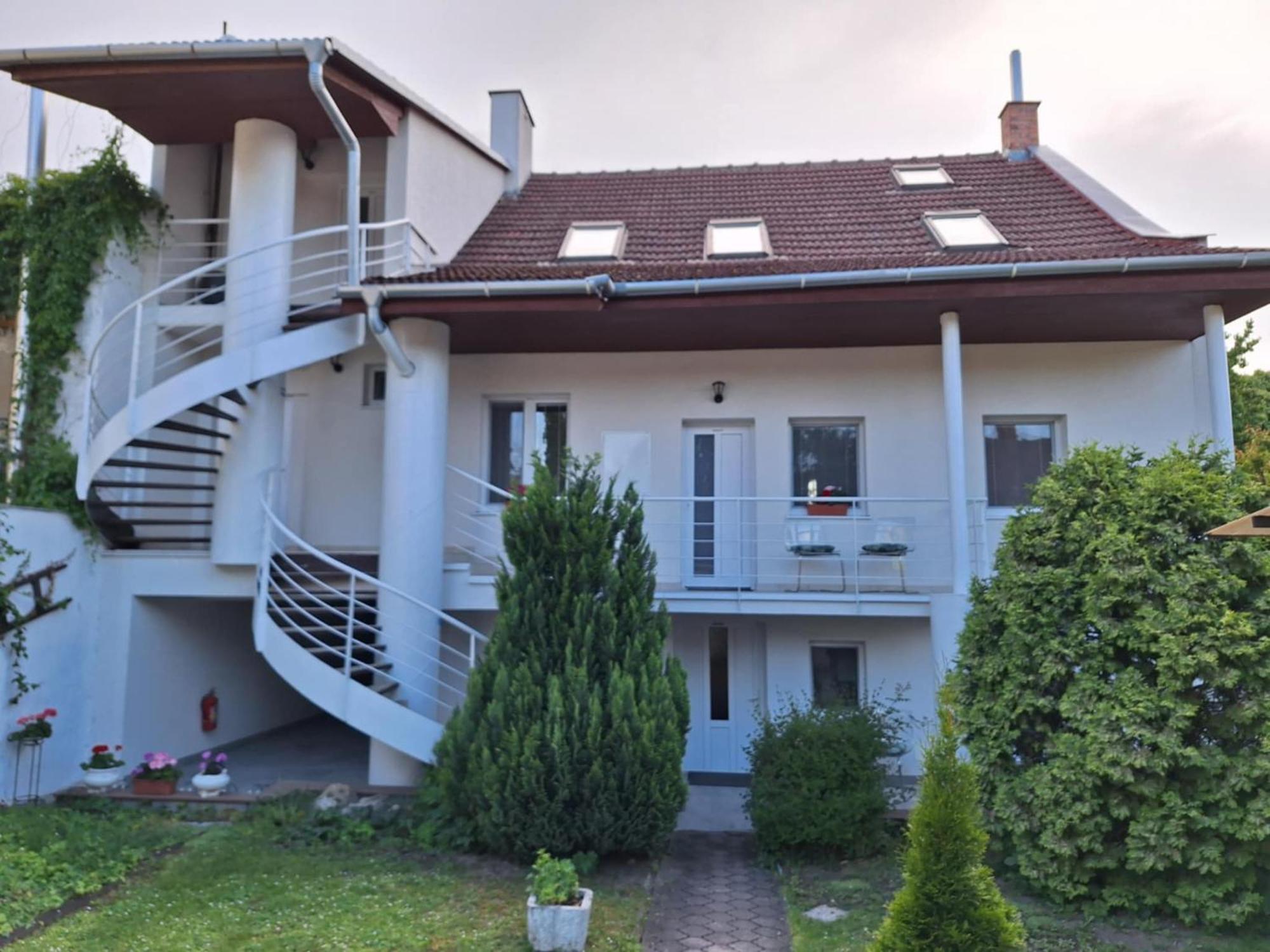 Star Apartments Piest'any Esterno foto