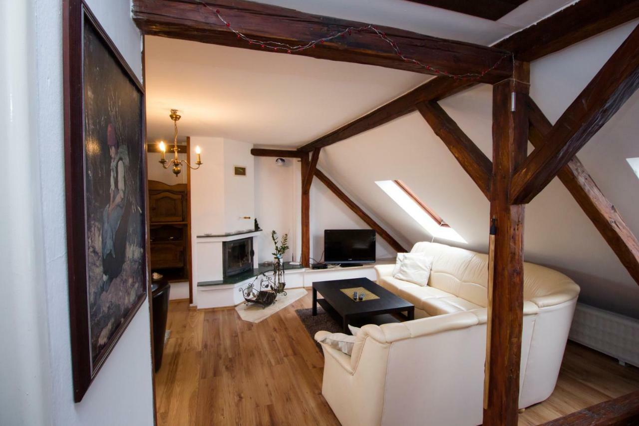 Star Apartments Piest'any Esterno foto